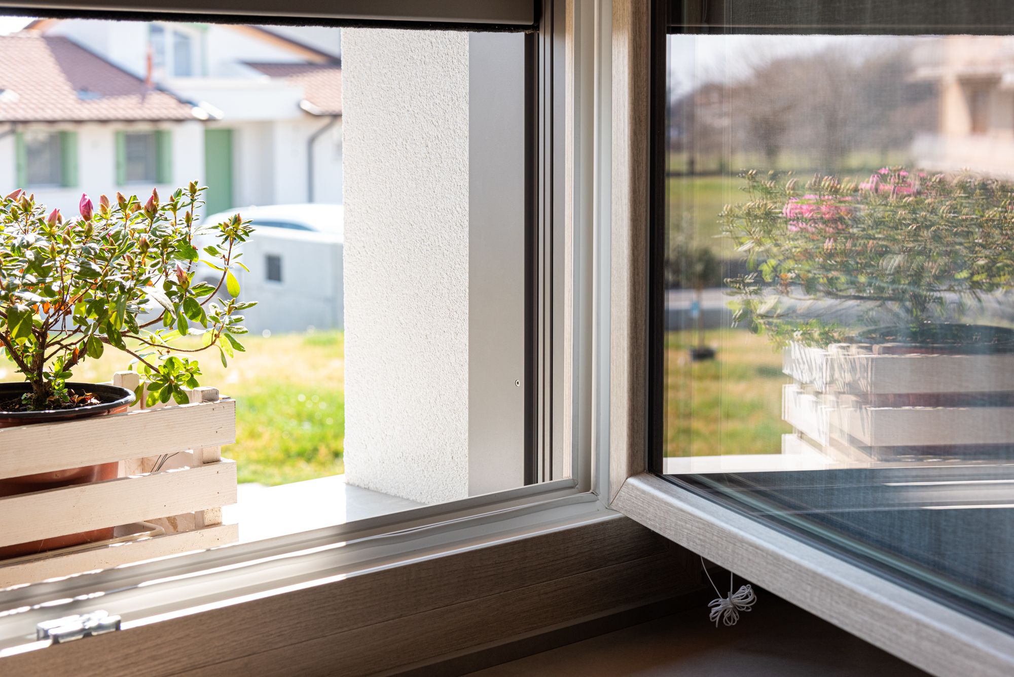 Serramento in PVC su misura a Pordenone con sistema di sicurezza avanzato